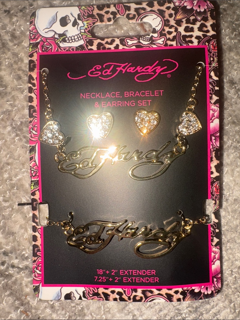 Ed Hardy Gold Script Necklace, Bracelet & Crystal Heart Earrings Set - Picture 4 of 5